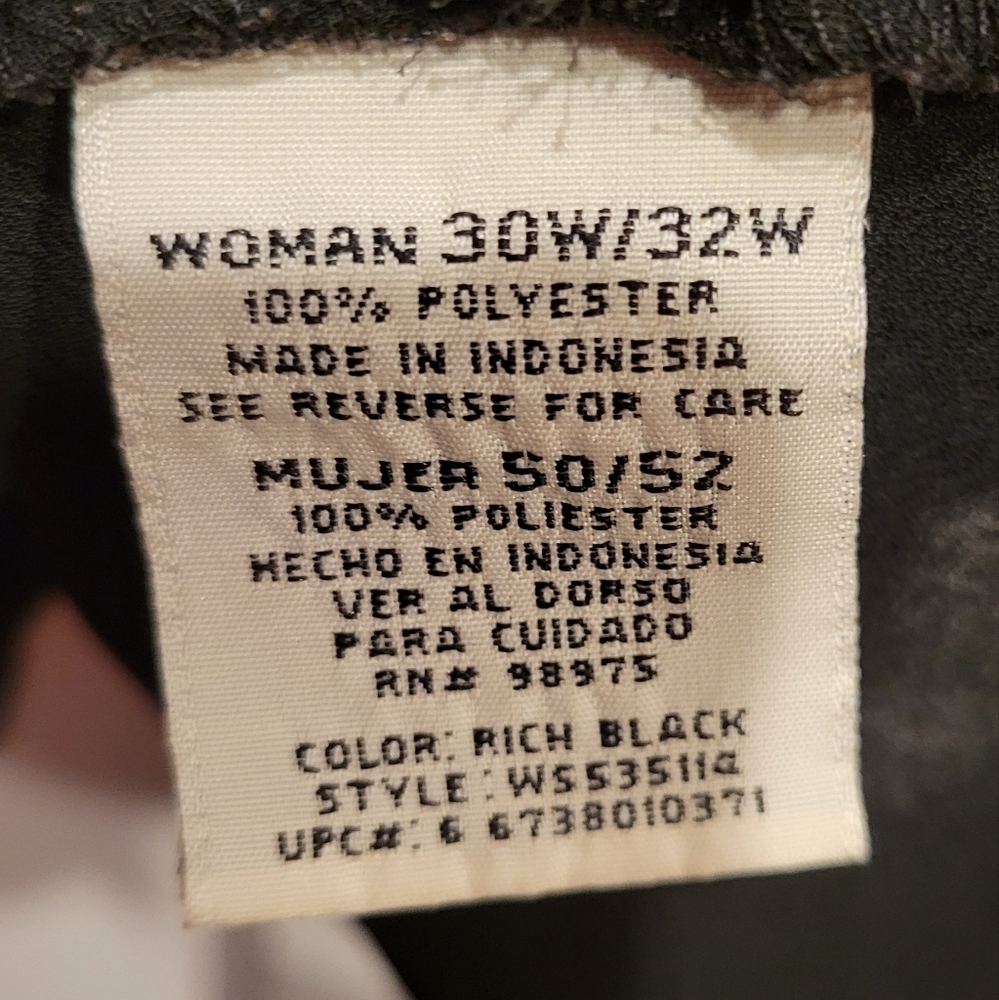 Black polyester sheer - Picture 2 of 2